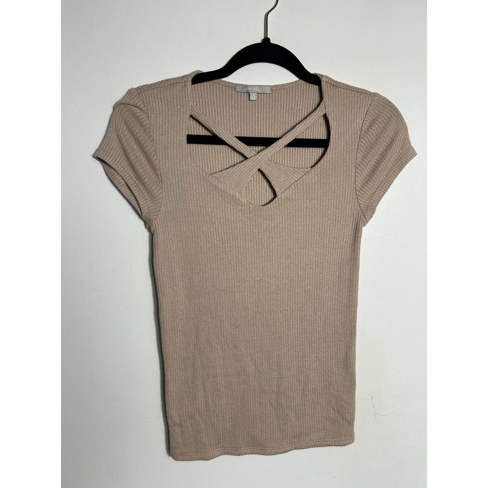Red by BKE Cutout Strappy Neck Top XS Ribbed Knit Tan Short‎ Sleeve Casual Shirt